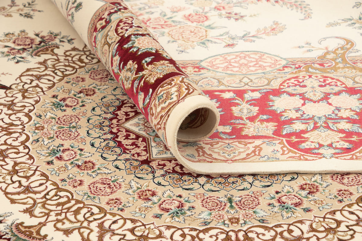 Rechteck Teppich Ghom Design in Beige von Hadorn™ - Lifestyle Image