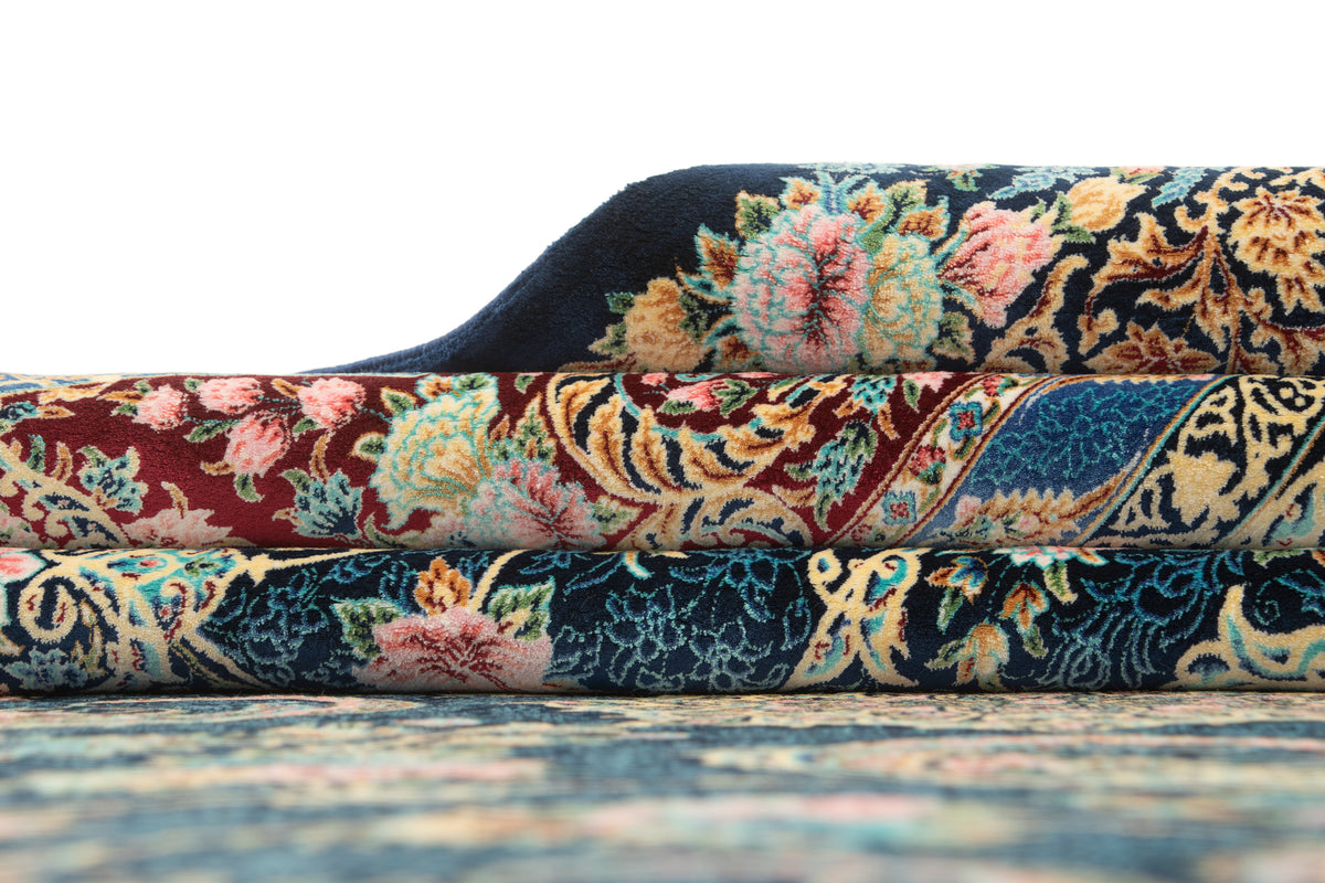 Rechteck Teppich Ghom Design in Blau von Hadorn™ - Lifestyle Image