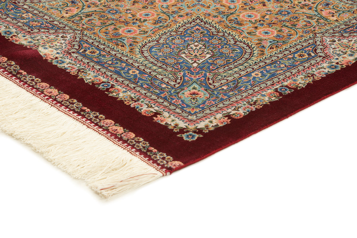 Rechteck Teppich Ghom Design in Rot von Hadorn™ - Lifestyle Image