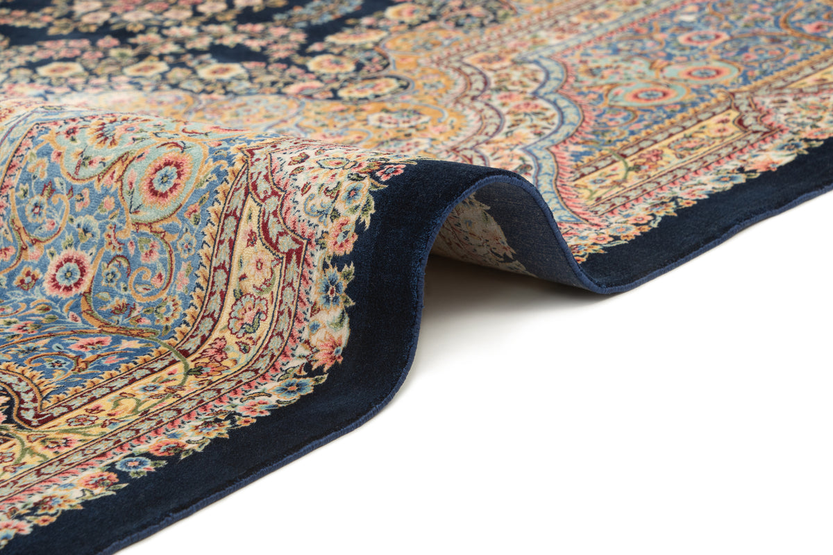 Rechteck Teppich Ghom Design in Dunkelblau von Hadorn™ - Lifestyle Image