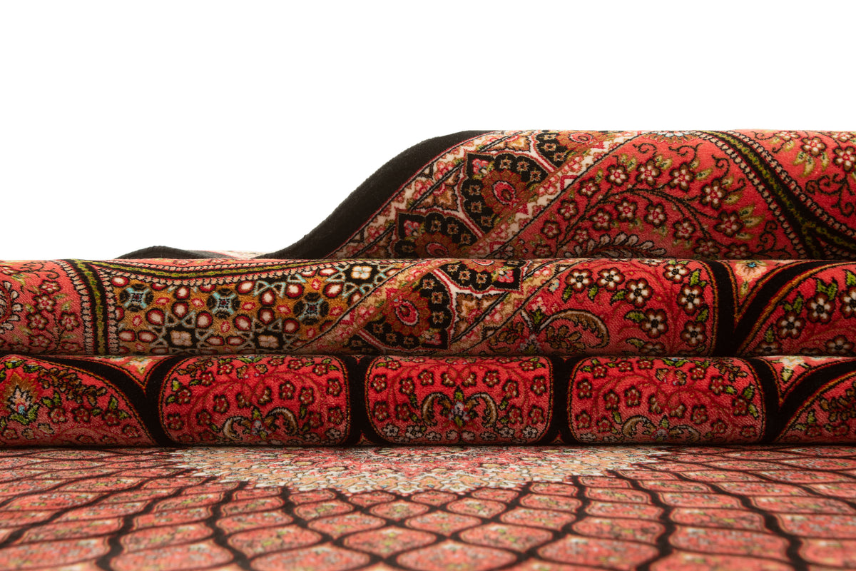 Rechteck Teppich Ghom Design in Rosa von Hadorn™ - Lifestyle Image