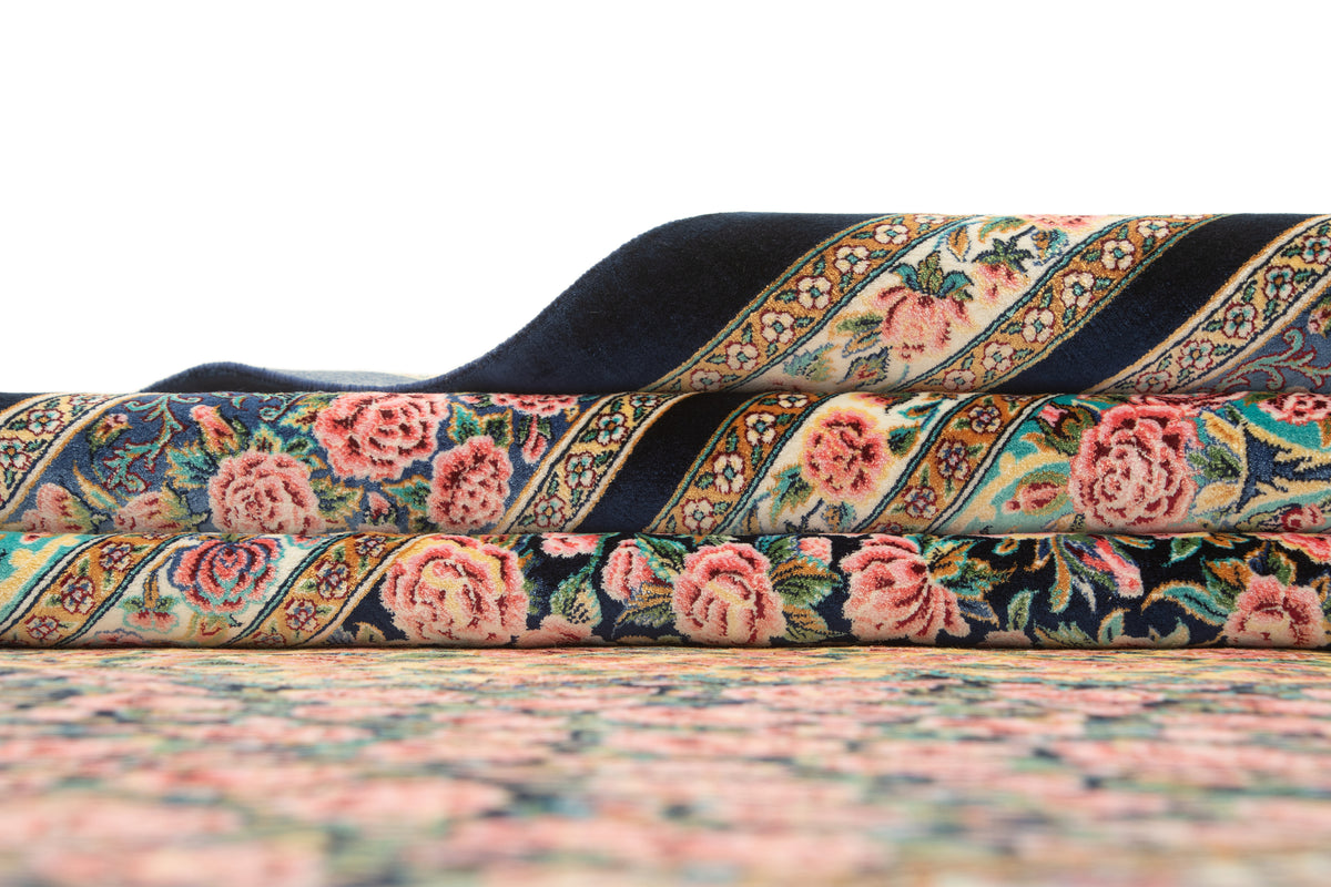 Rechteck Teppich Ghom Design in Rosa von Hadorn™ - Lifestyle Image