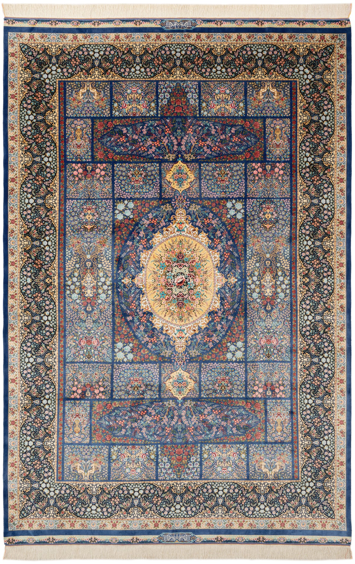 Rechteck Teppich Ghom Design in Blau von Hadorn™ - Lifestyle Image