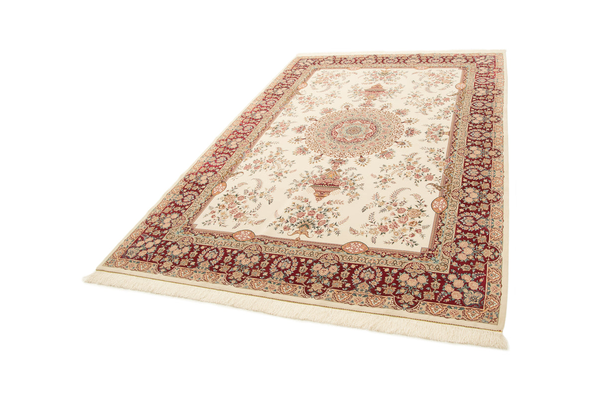 Rechteck Teppich Ghom Design in Beige von Hadorn™ - Lifestyle Image