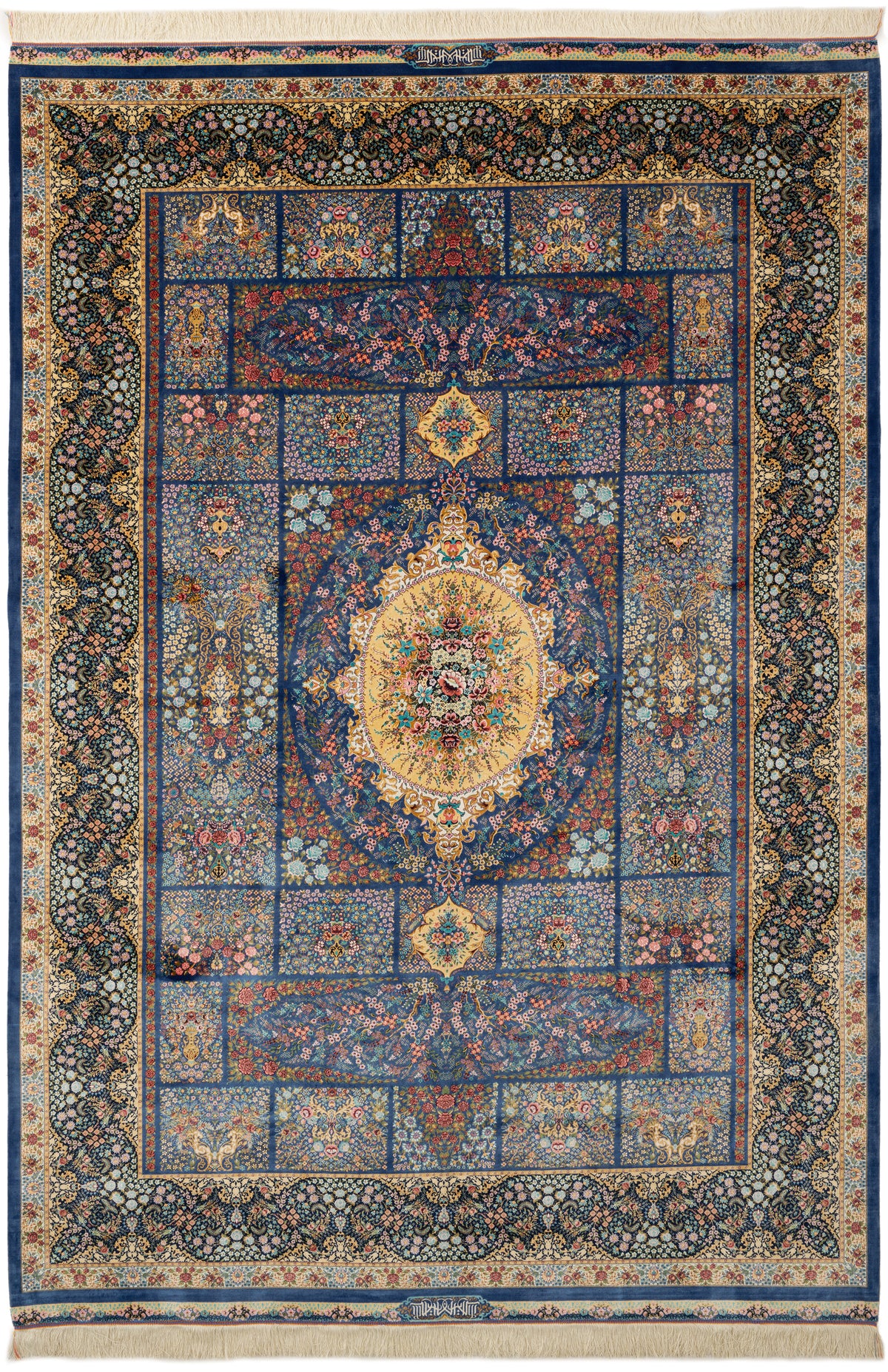 Rechteck Teppich Ghom Design in Blau von Hadorn™ - Lifestyle Image