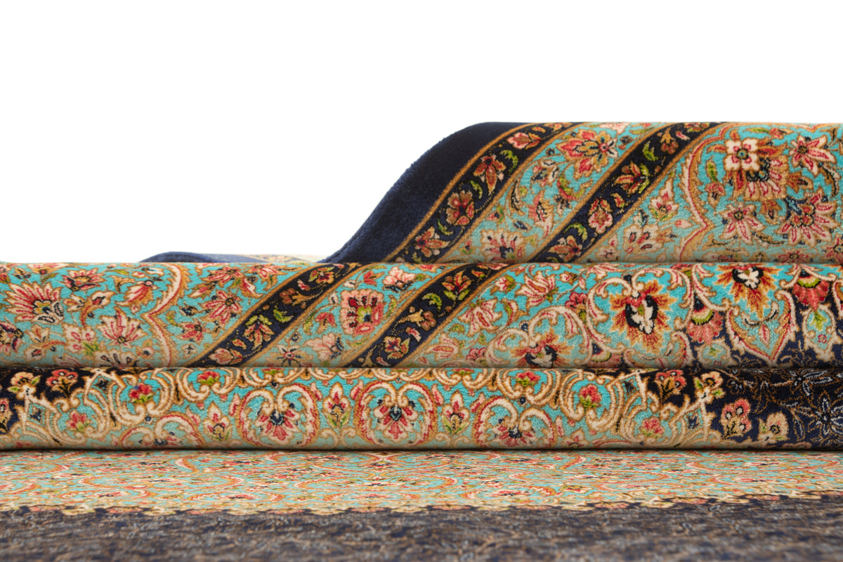Rechteck Teppich Ghom Design in Dunkelblau von Hadorn™ - Lifestyle Image