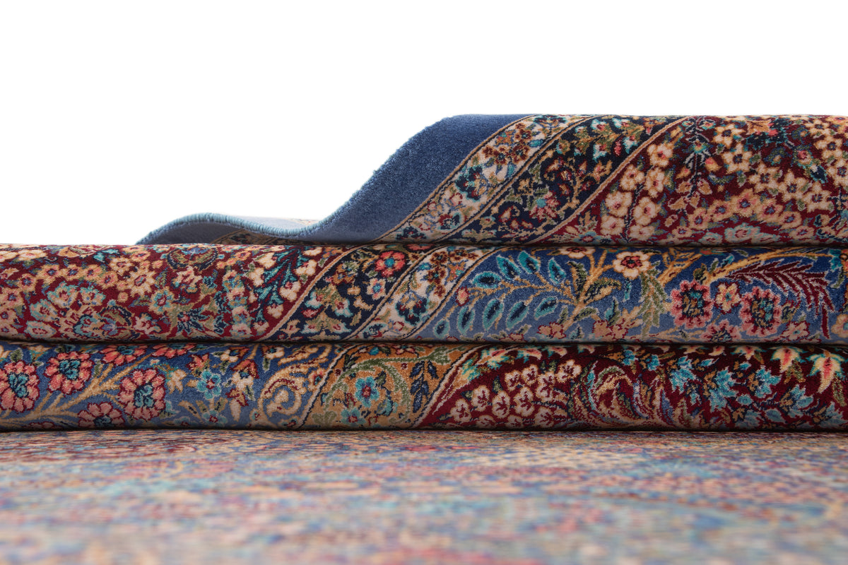 Rechteck Teppich Ghom Design in Blau von Hadorn™ - Lifestyle Image