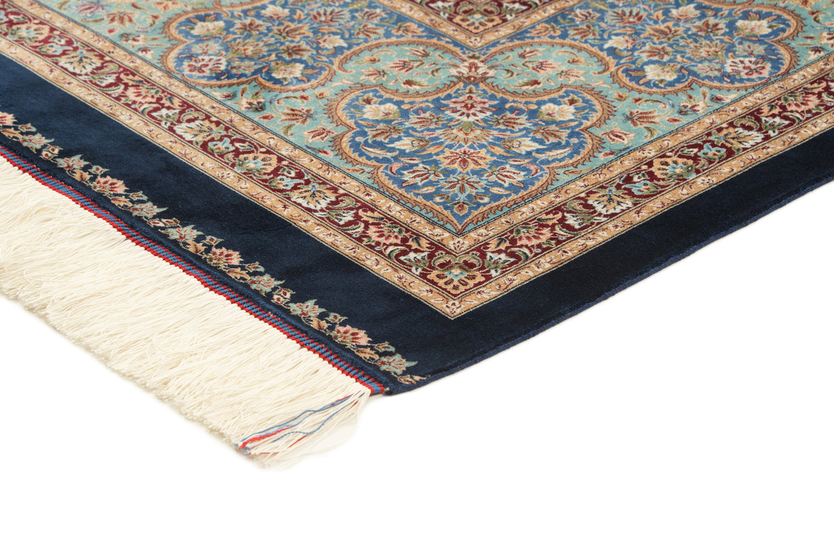 Rechteck Teppich Ghom Design in Dunkelblau von Hadorn™ - Lifestyle Image
