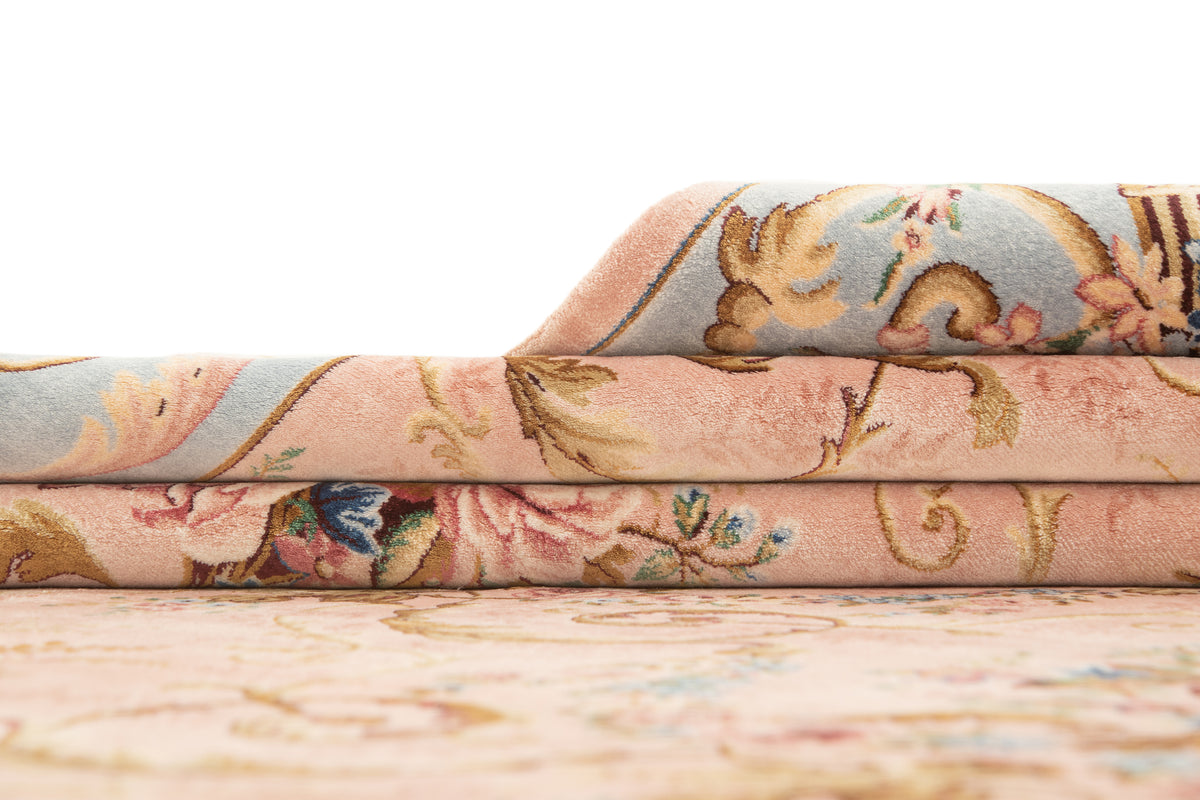 Rechteck Teppich Ghom Design in Rosa von Hadorn™ - Lifestyle Image