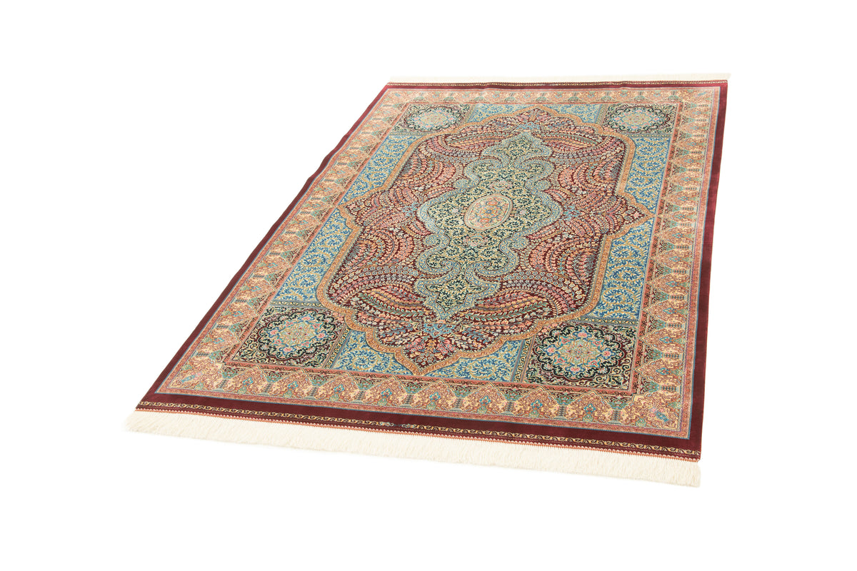 Rechteck Teppich Ghom Design in Rot von Hadorn™ - Lifestyle Image