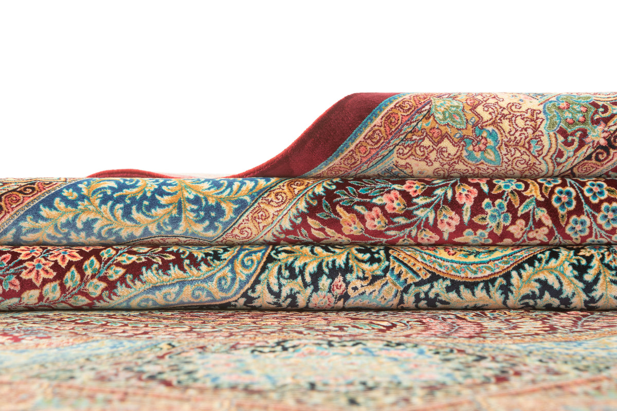 Rechteck Teppich Ghom Design in Rot von Hadorn™ - Lifestyle Image