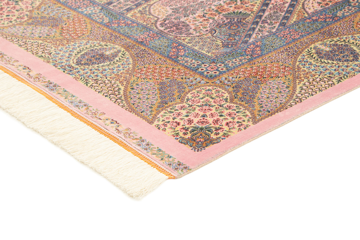 Rechteck Teppich Ghom Design in Rosa  von Hadorn™ - Lifestyle Image