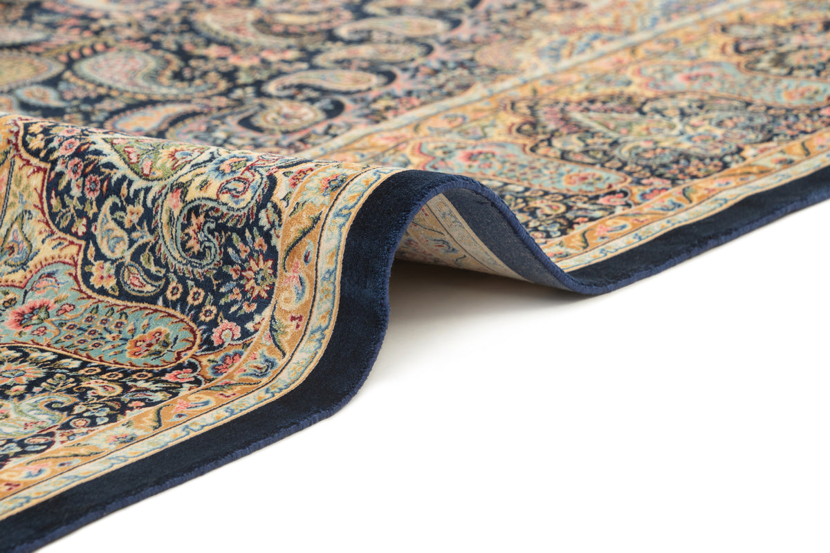 Rechteck Teppich Ghom Design in Beige von Hadorn™ - Lifestyle Image