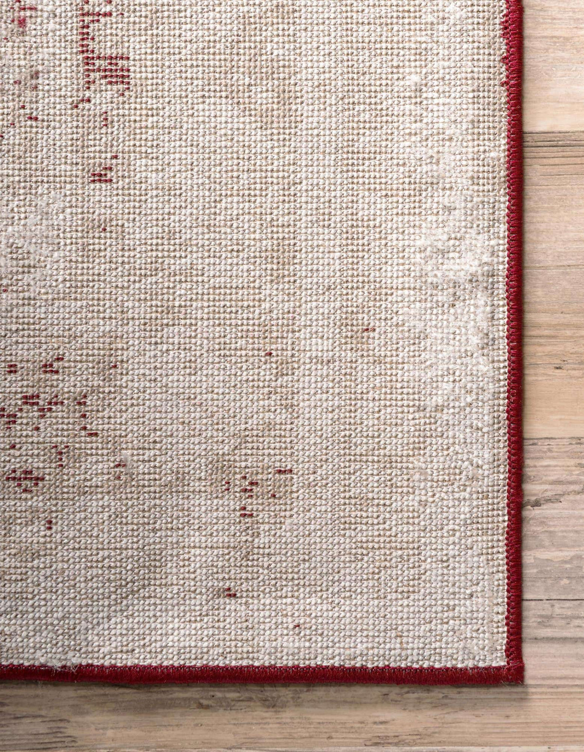 Rechteck Teppich Monaco in Burgund von Hadorn™ - Lifestyle Image