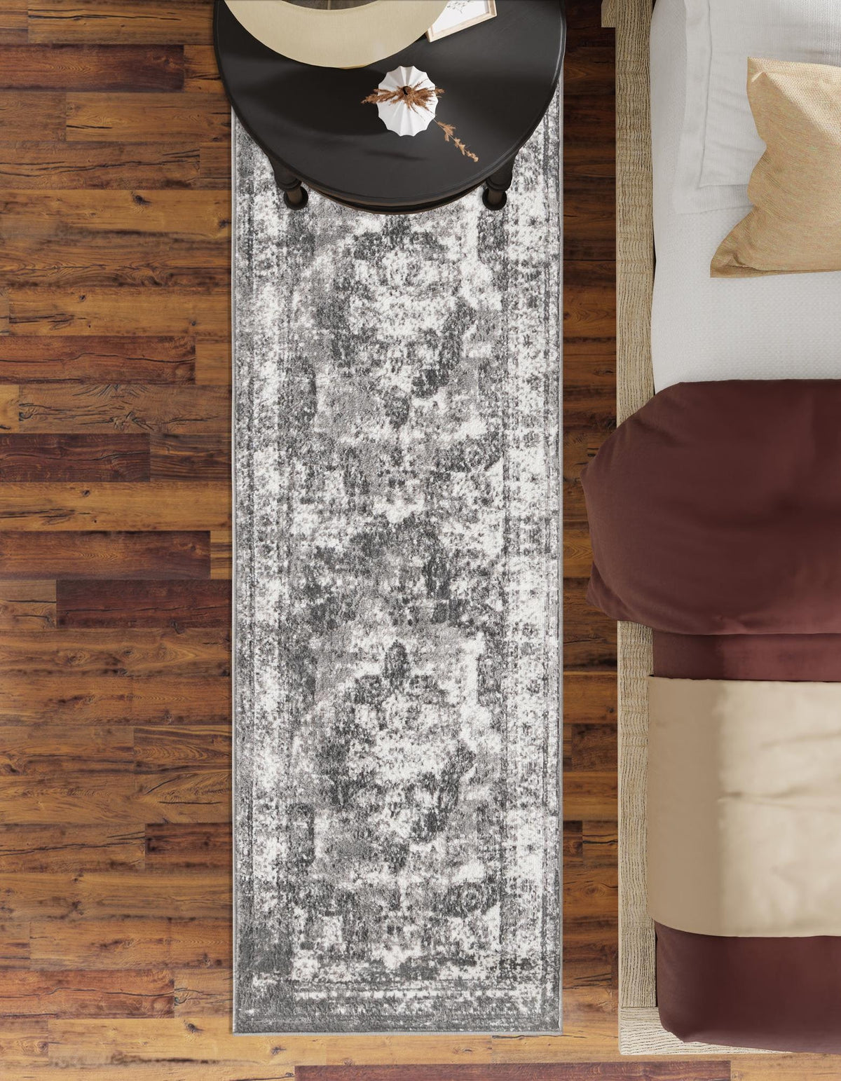 Läufer Teppich Monaco in Grau von Hadorn™ - Lifestyle Image