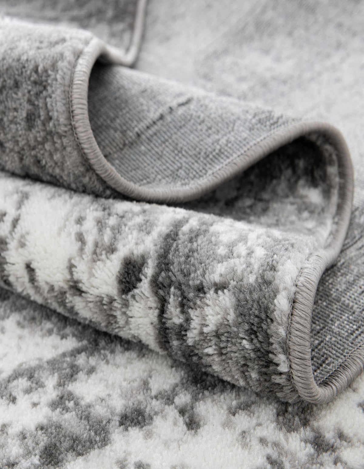 Läufer Teppich Monaco in Grau von Hadorn™ - Lifestyle Image