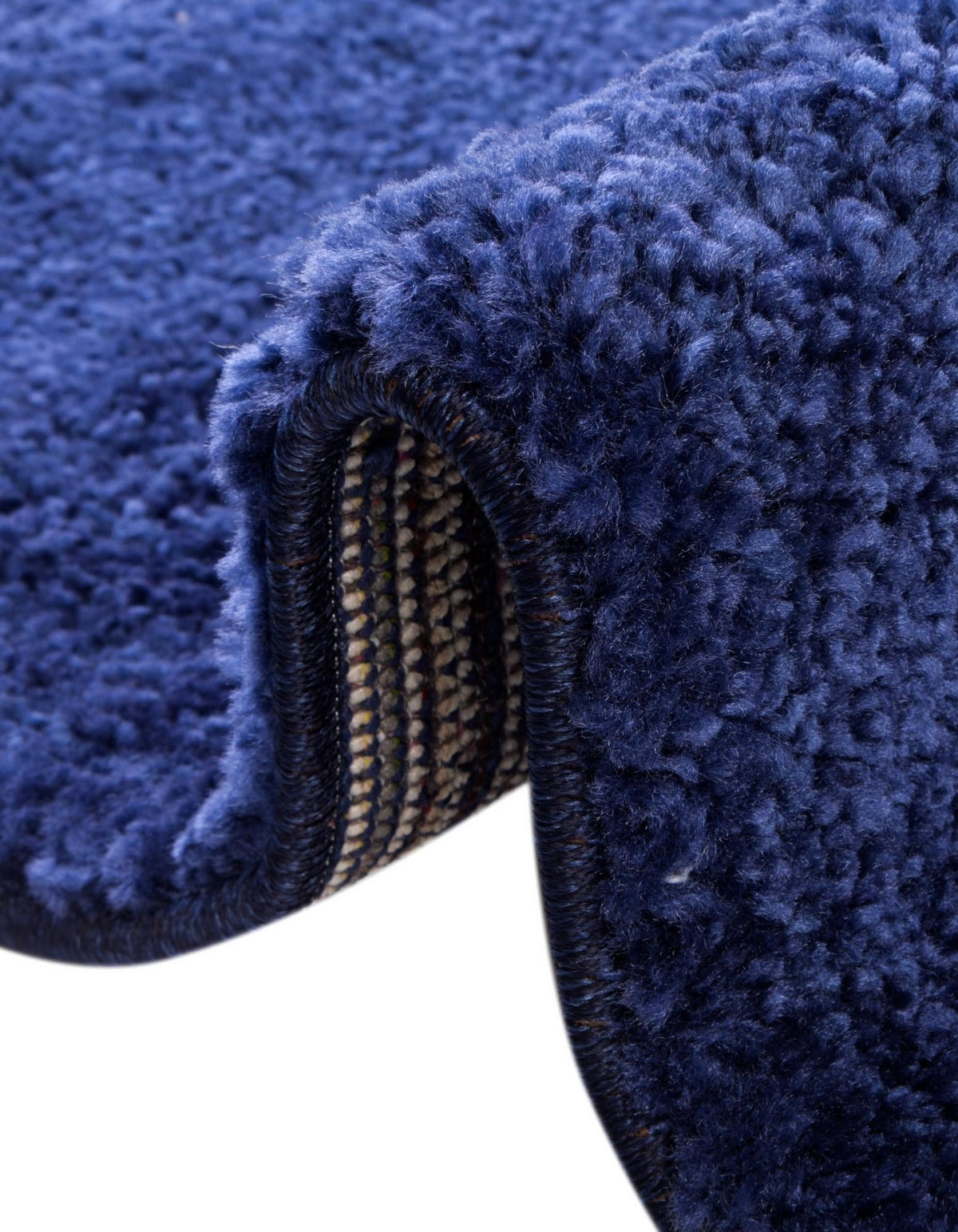 Läufer Teppich Solid Frieze in Marineblau von Hadorn™ - Lifestyle Image