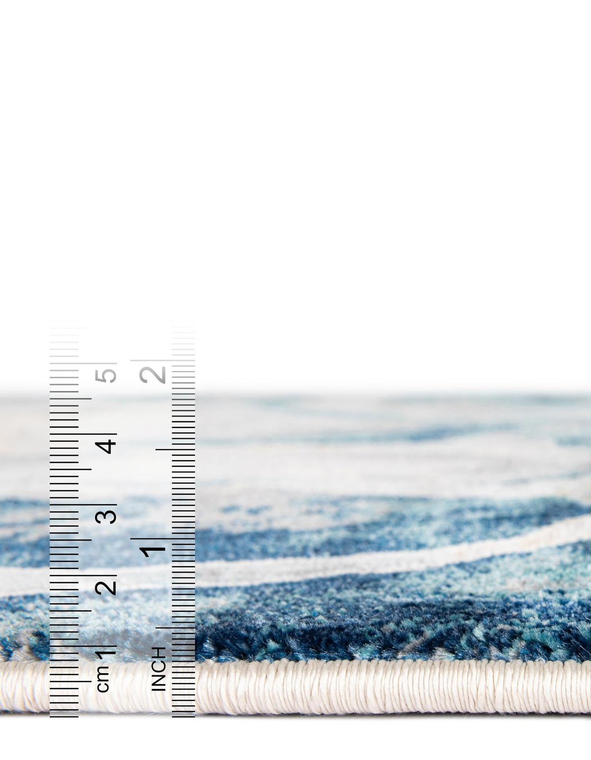 Rechteck Teppich Ethereal in Marineblau von Hadorn™ - Lifestyle Image