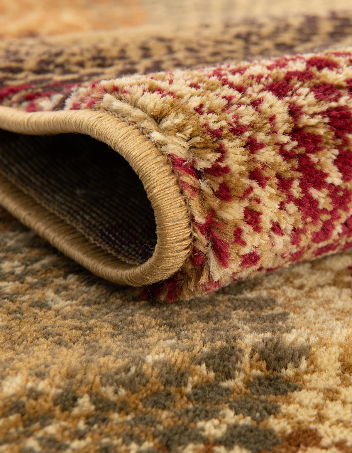 Rechteck Teppich Coffee Shop in Beige von Hadorn™ - Lifestyle Image