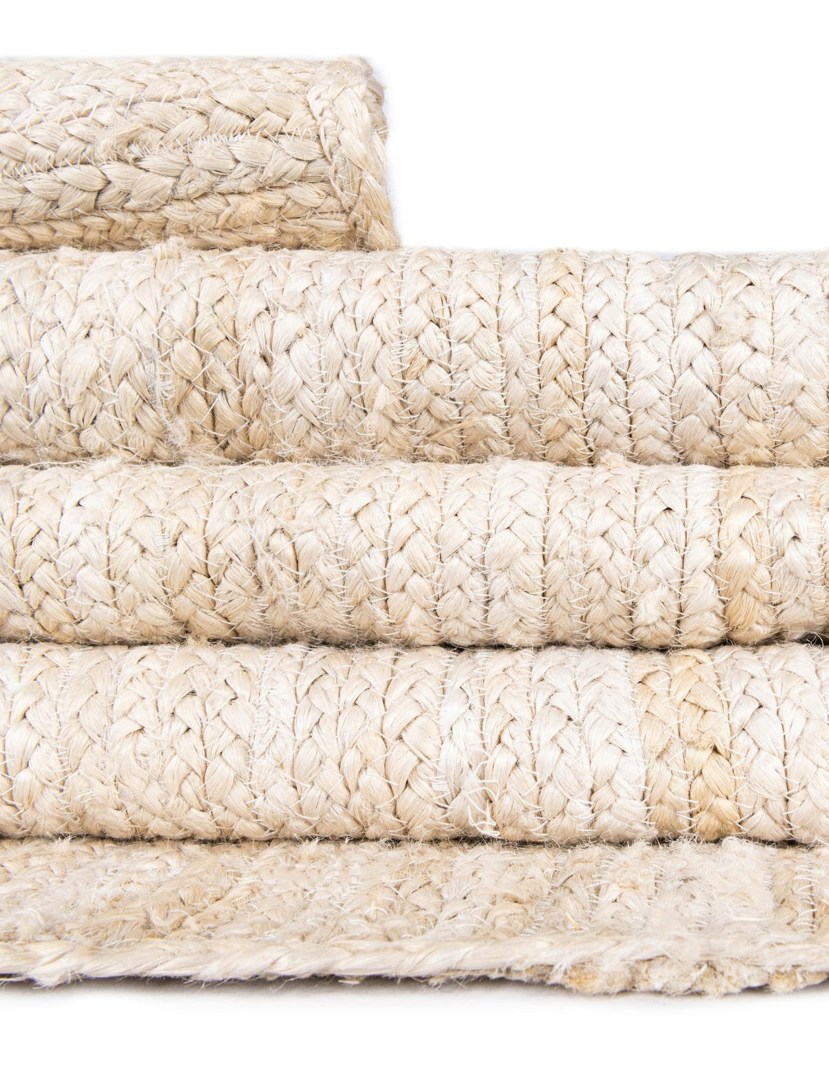Rechteck Teppich Braided Jute in Weiss von Hadorn™ - Lifestyle Image