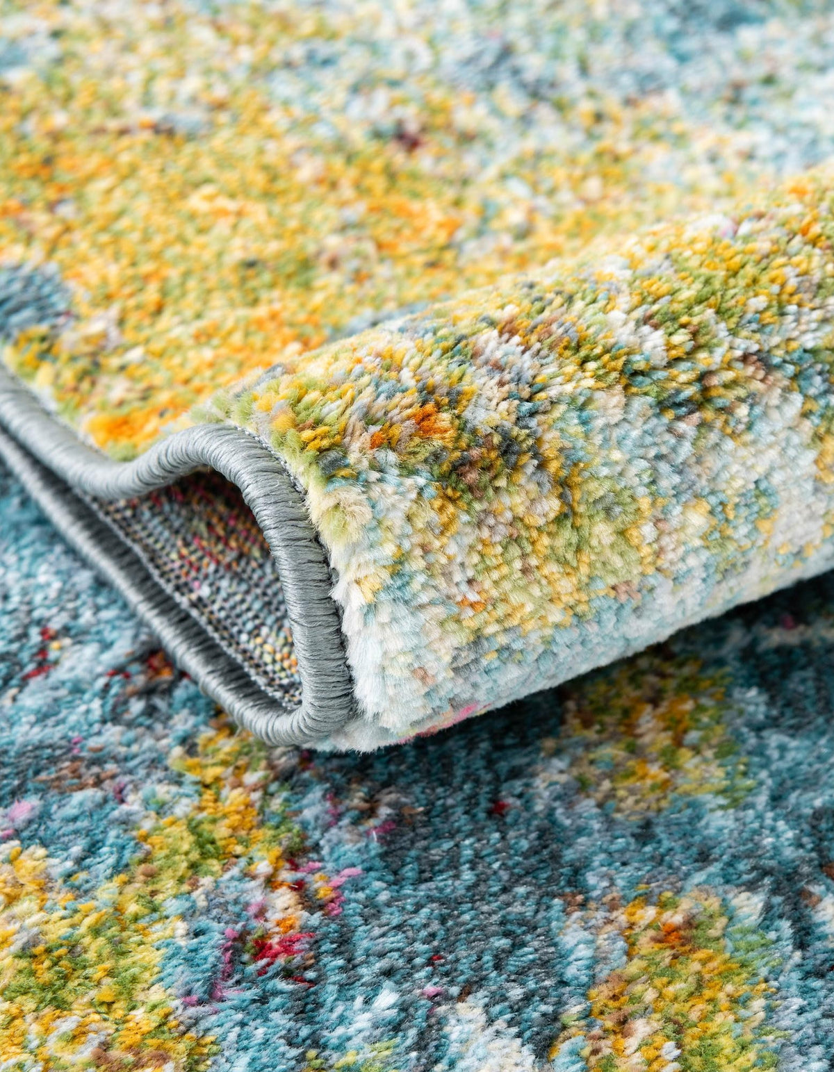 Rund Teppich Havana in Blau von Hadorn™ - Lifestyle Image