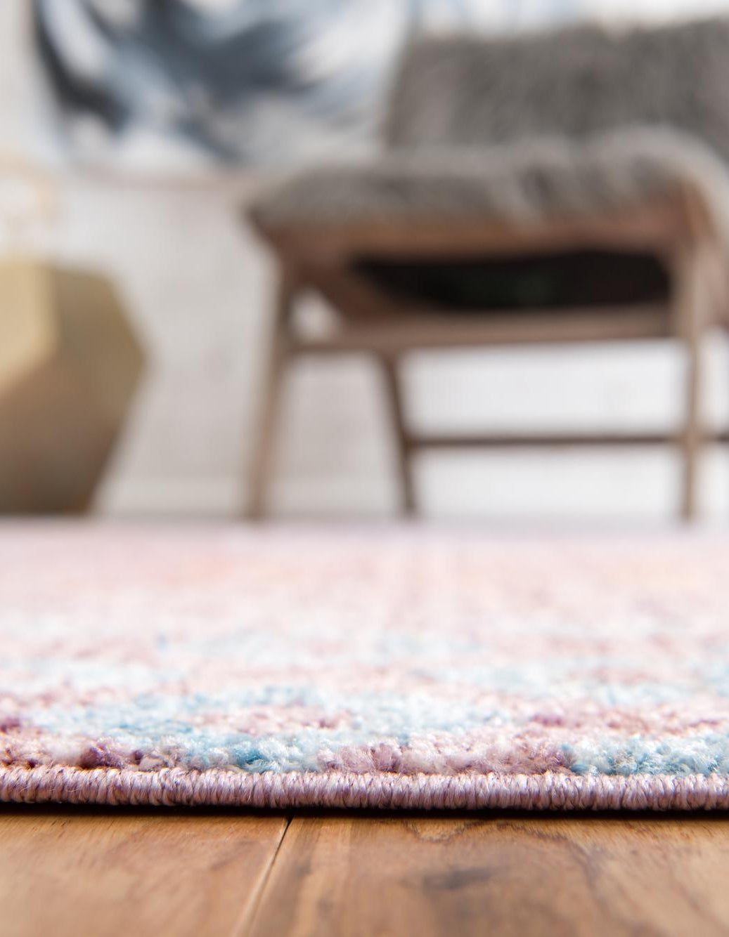 Rechteck Teppich Prism in Lila von Hadorn™ - Lifestyle Image
