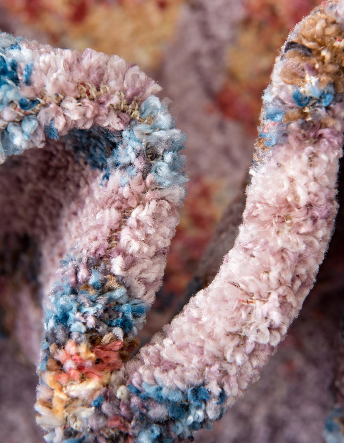 Läufer Teppich Prism in Lila von Hadorn™ - Lifestyle Image