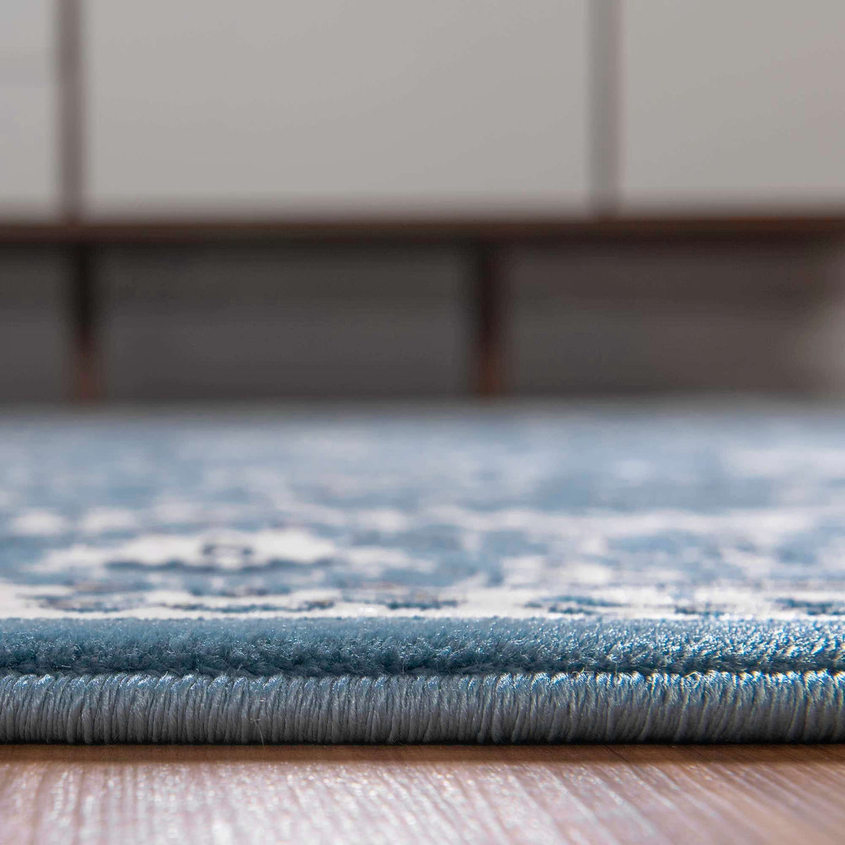 Rechteck Teppich Classical in Hellblau von Hadorn™ - Lifestyle Image