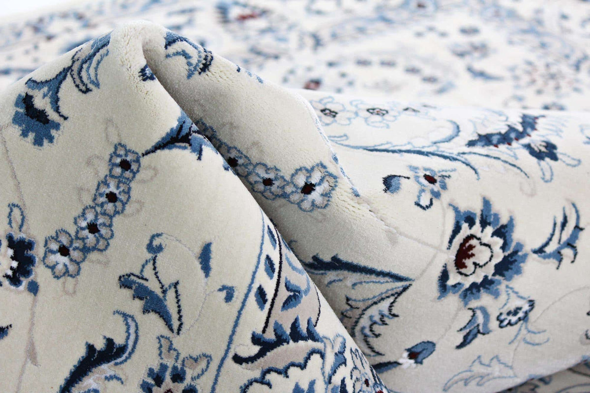 Läufer Teppich Classical in Creme von Hadorn™ - Lifestyle Image