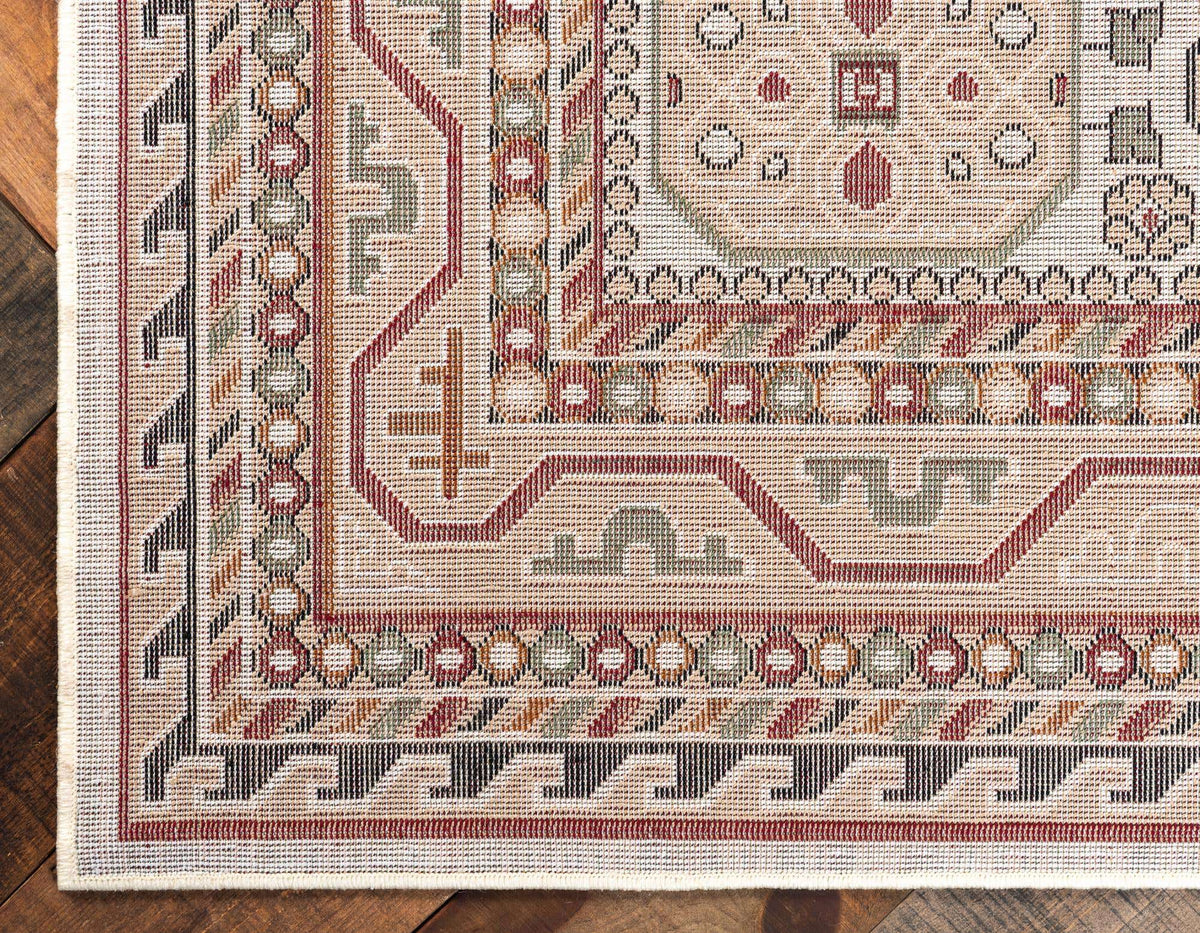 Läufer Teppich Gharajeh in Beige von Hadorn™ - Lifestyle Image