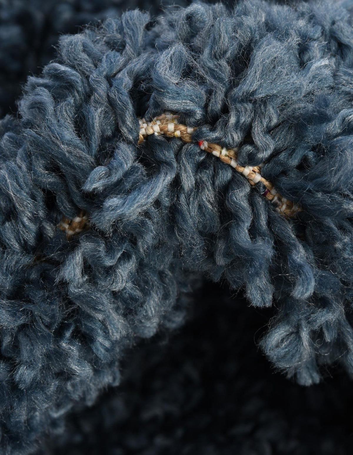 Läufer Hochflorteppich Zermatt Shag in Blau von Hadorn™ - Lifestyle Image