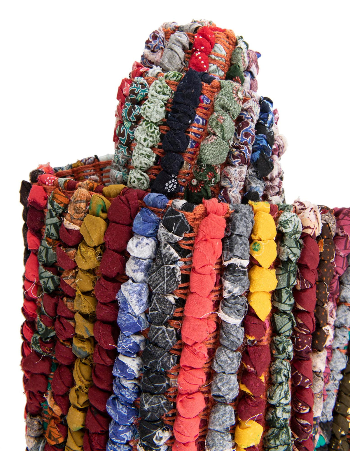 Rechteck Teppich Braided Chindi in Mehrfarbig von Hadorn™ - Lifestyle Image