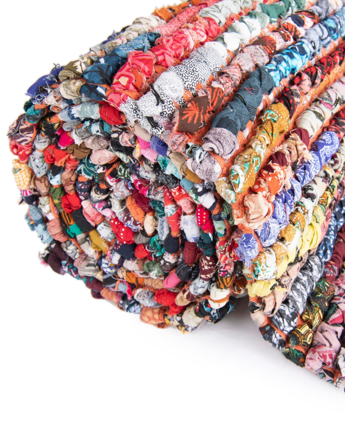 Rechteck Teppich Braided Chindi in Mehrfarbig von Hadorn™ - Lifestyle Image