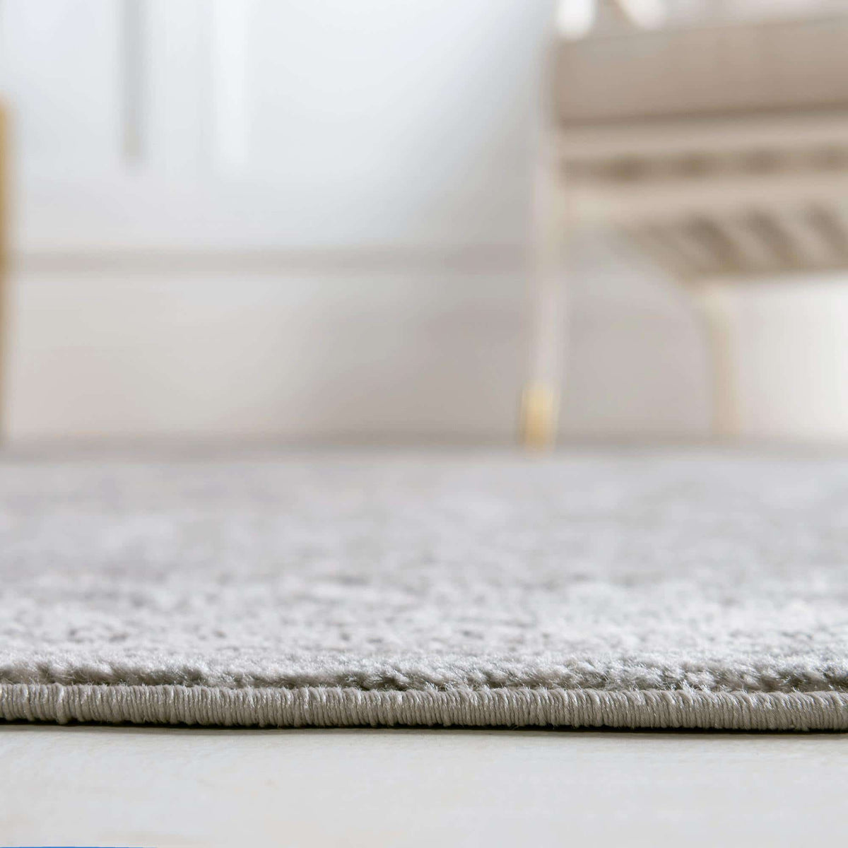 Quadratisch Teppich Oregon in Grau von Hadorn™ - Lifestyle Image