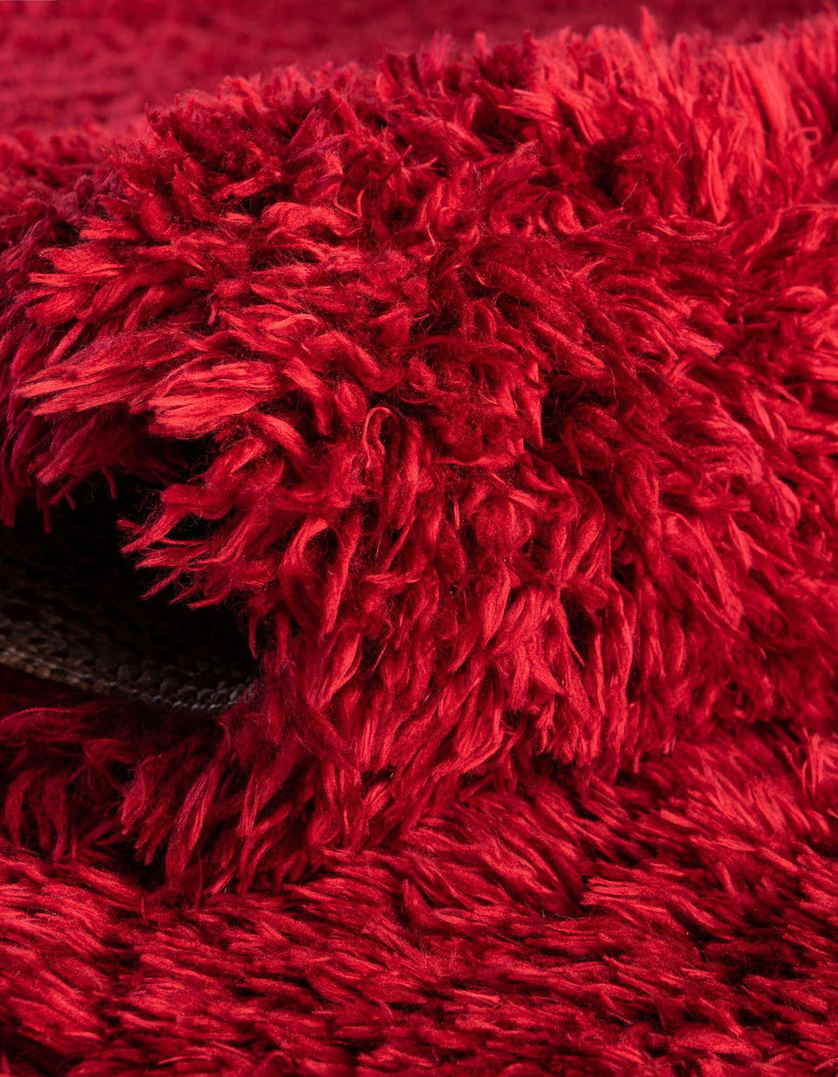 Rechteck Hochflorteppich Infinity Shag in Merlot von Hadorn™ - Lifestyle Image