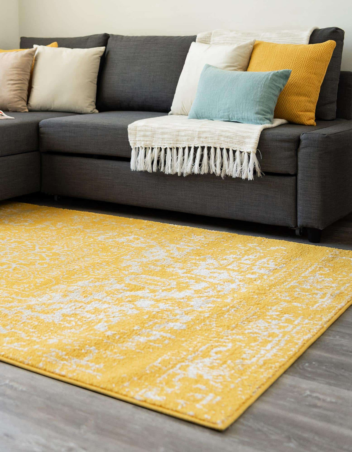 Rechteck Teppich Arlington in Gelb von Hadorn™ - Lifestyle Image