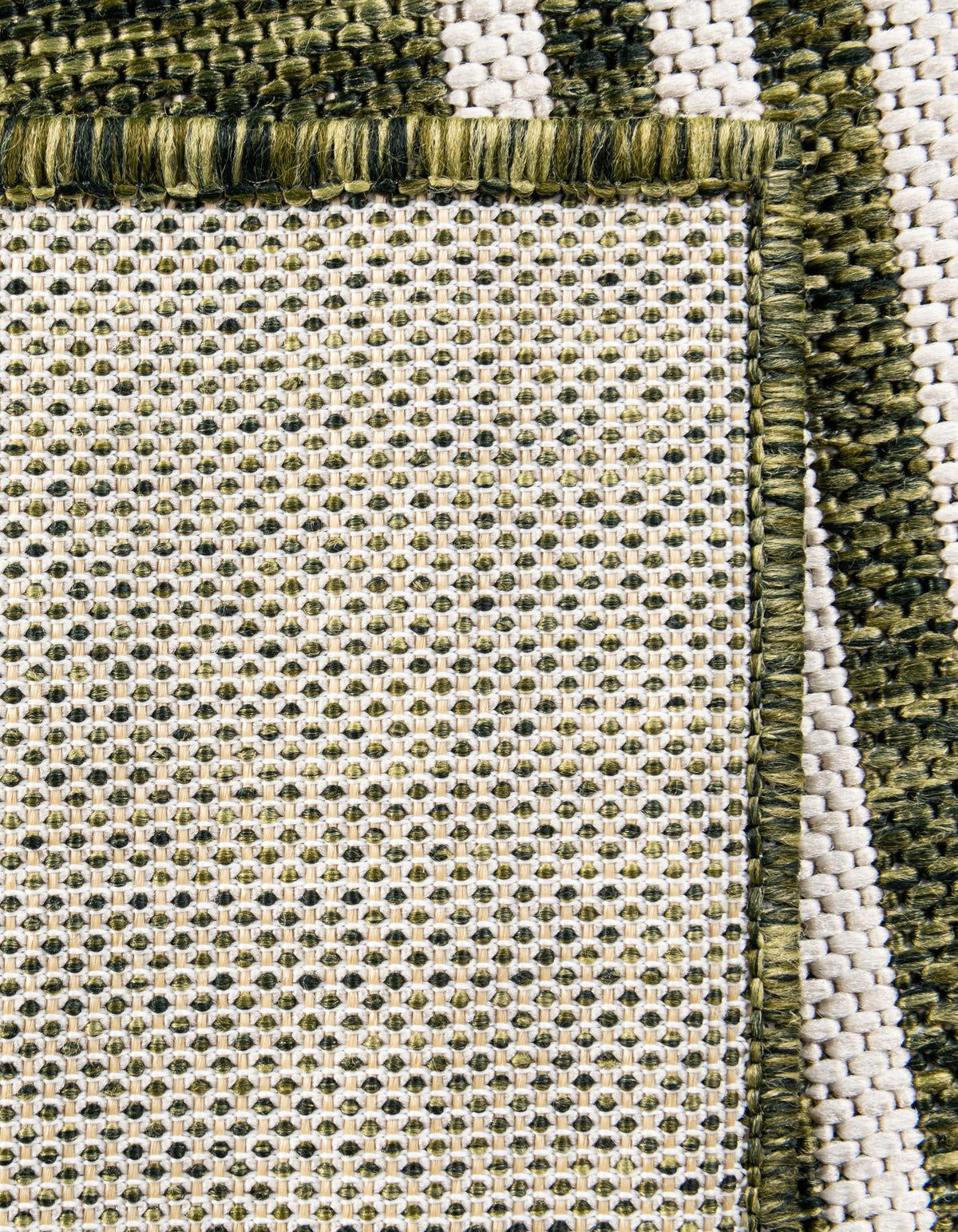 Rechteck Outdoor Teppich Jill Zarin Outdoor in Grün von Hadorn™ - Lifestyle Image