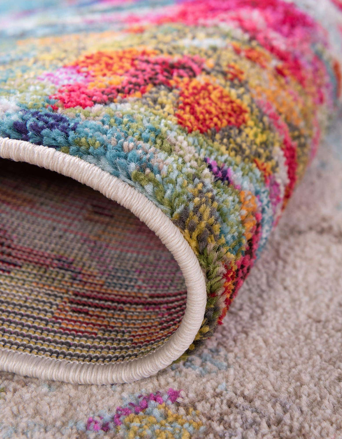 Oval Teppich Spectrum in Mehrfarbig von Hadorn™ - Lifestyle Image