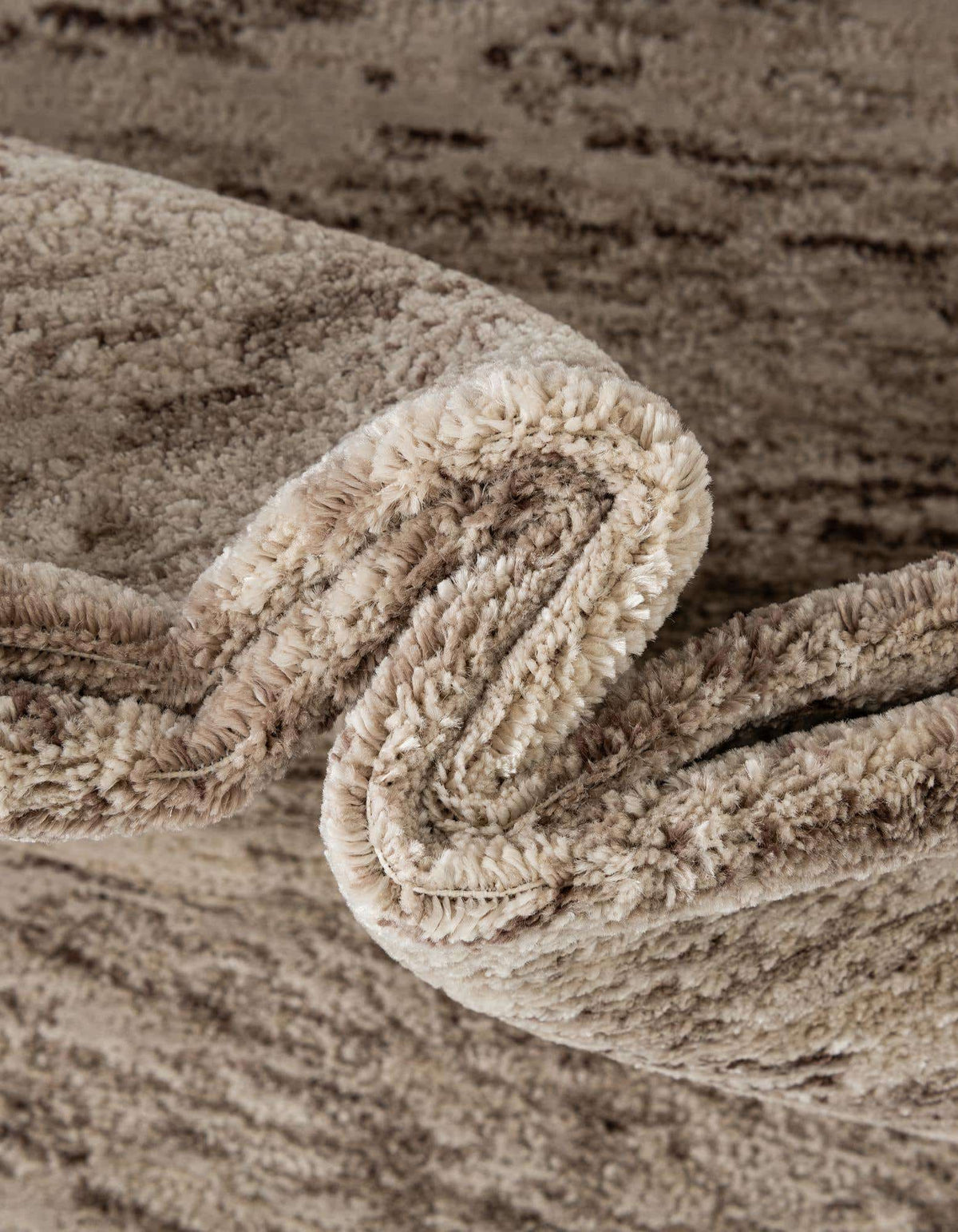 Läufer Teppich Oasis in Braun von Hadorn™ - Lifestyle Image