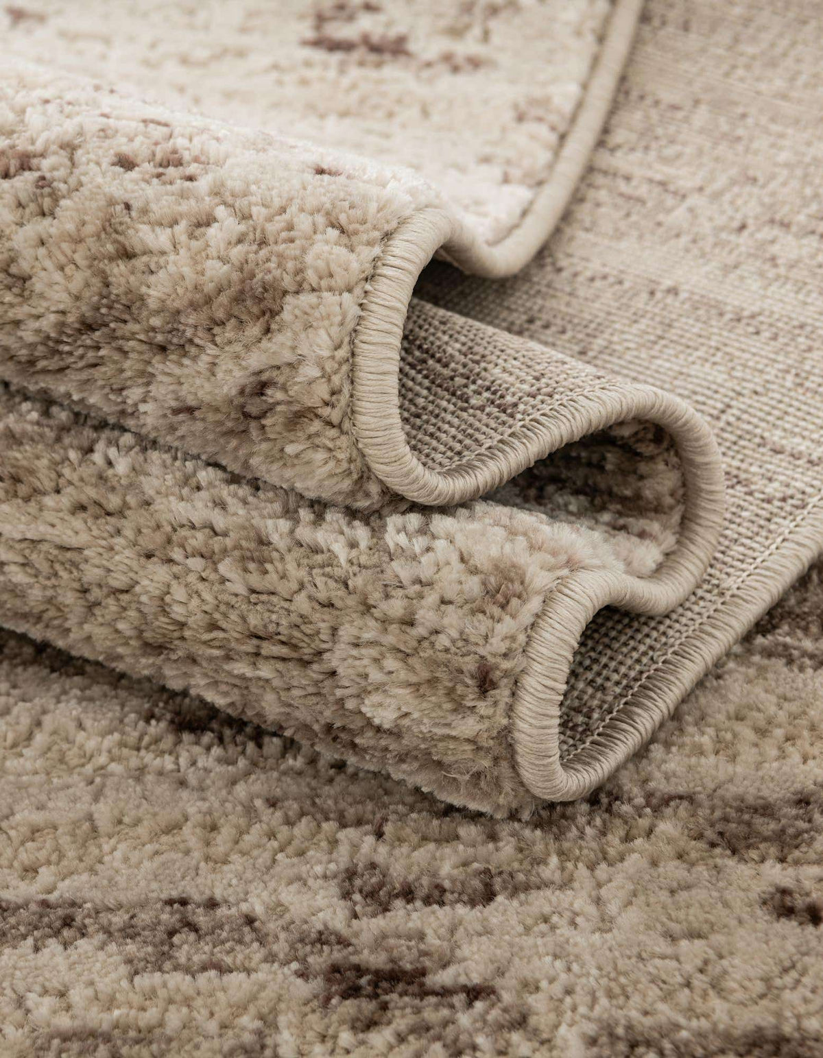 Läufer Teppich Oasis in Braun von Hadorn™ - Lifestyle Image