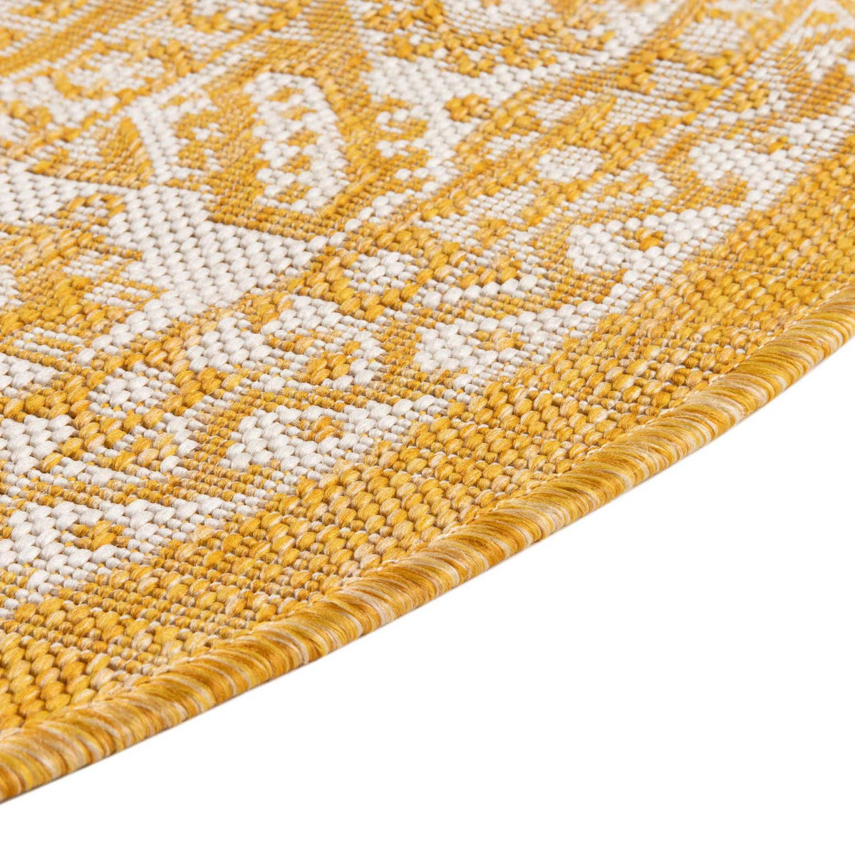Rund Outdoor Teppich Tulum Outdoor in Gelb von Hadorn™ - Lifestyle Image