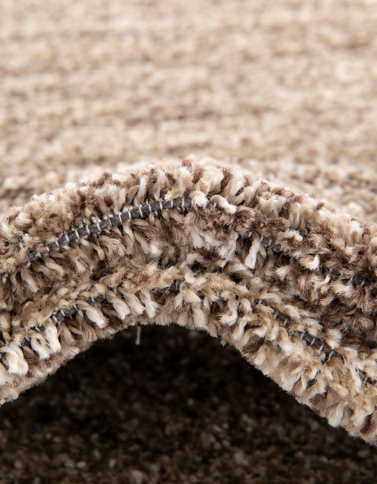 Quadratisch Teppich Loft in Beige von Hadorn™ - Lifestyle Image