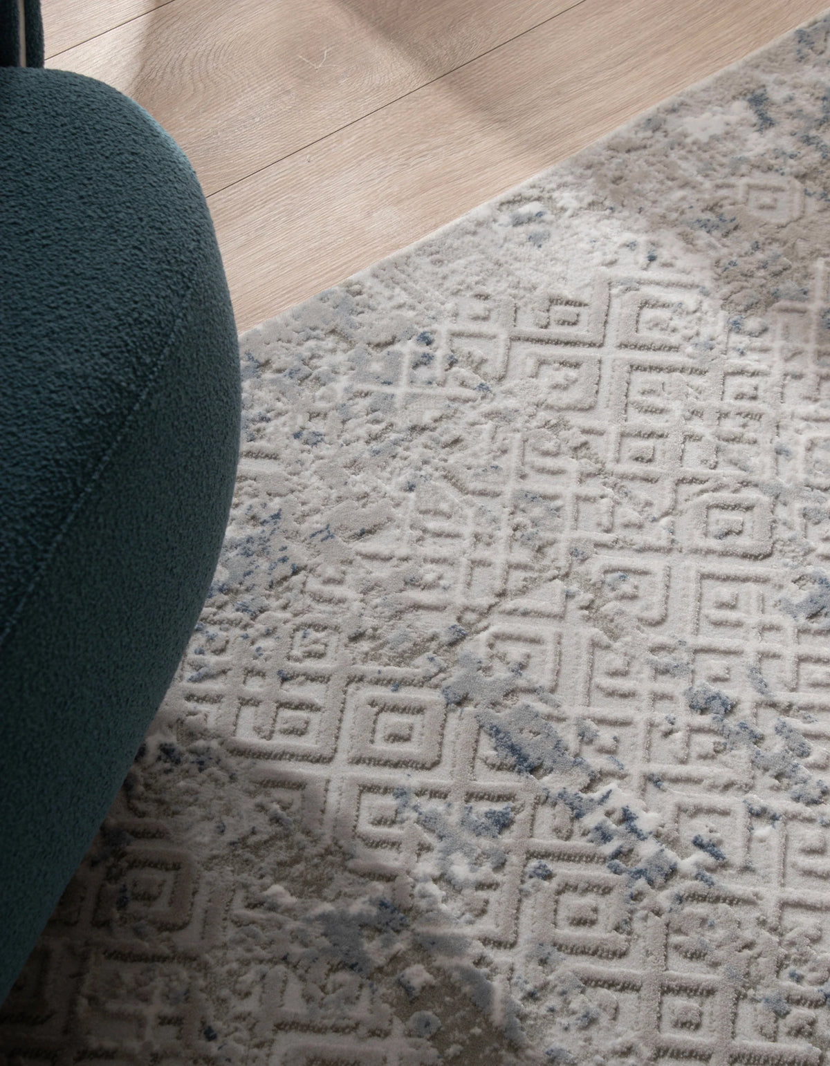 Rund Teppich Davos Fusion in Blau von Hadorn™ - Lifestyle Image