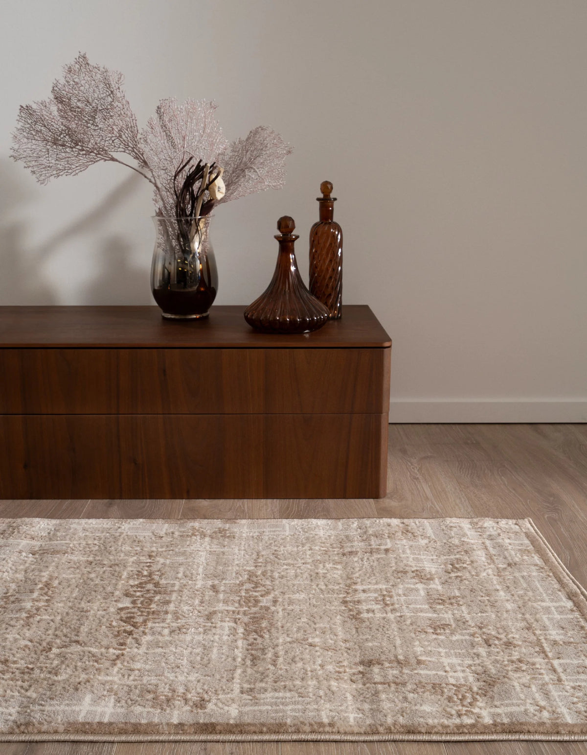 Läufer Teppich Bern Shimmer in Beige von Hadorn™ - Lifestyle Image