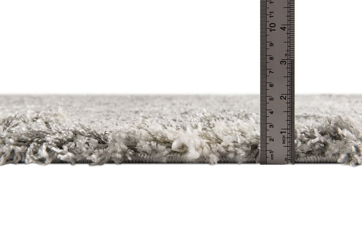 Rund Teppich Lachen Fence in Wolkengrau von Hadorn™ - Lifestyle Image