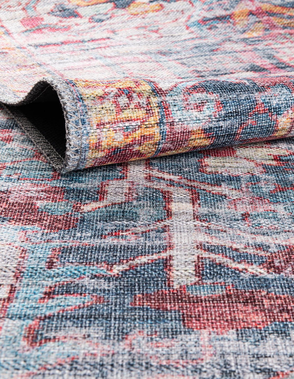 Rechteck Teppich Maahru in Marineblau von Hadorn™ - Lifestyle Image
