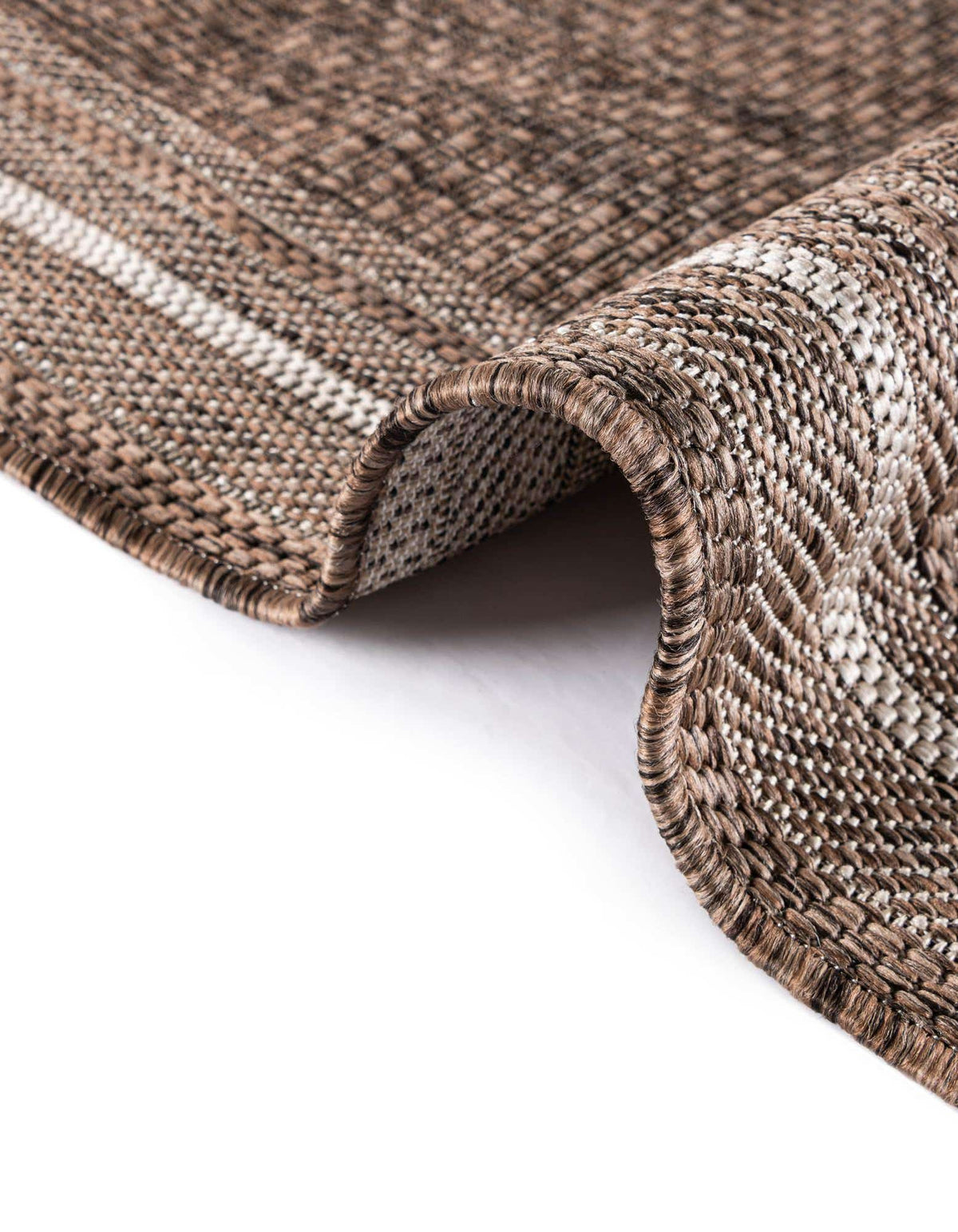 Rund Outdoor Teppich Tulum Outdoor in Braun von Hadorn™ - Lifestyle Image