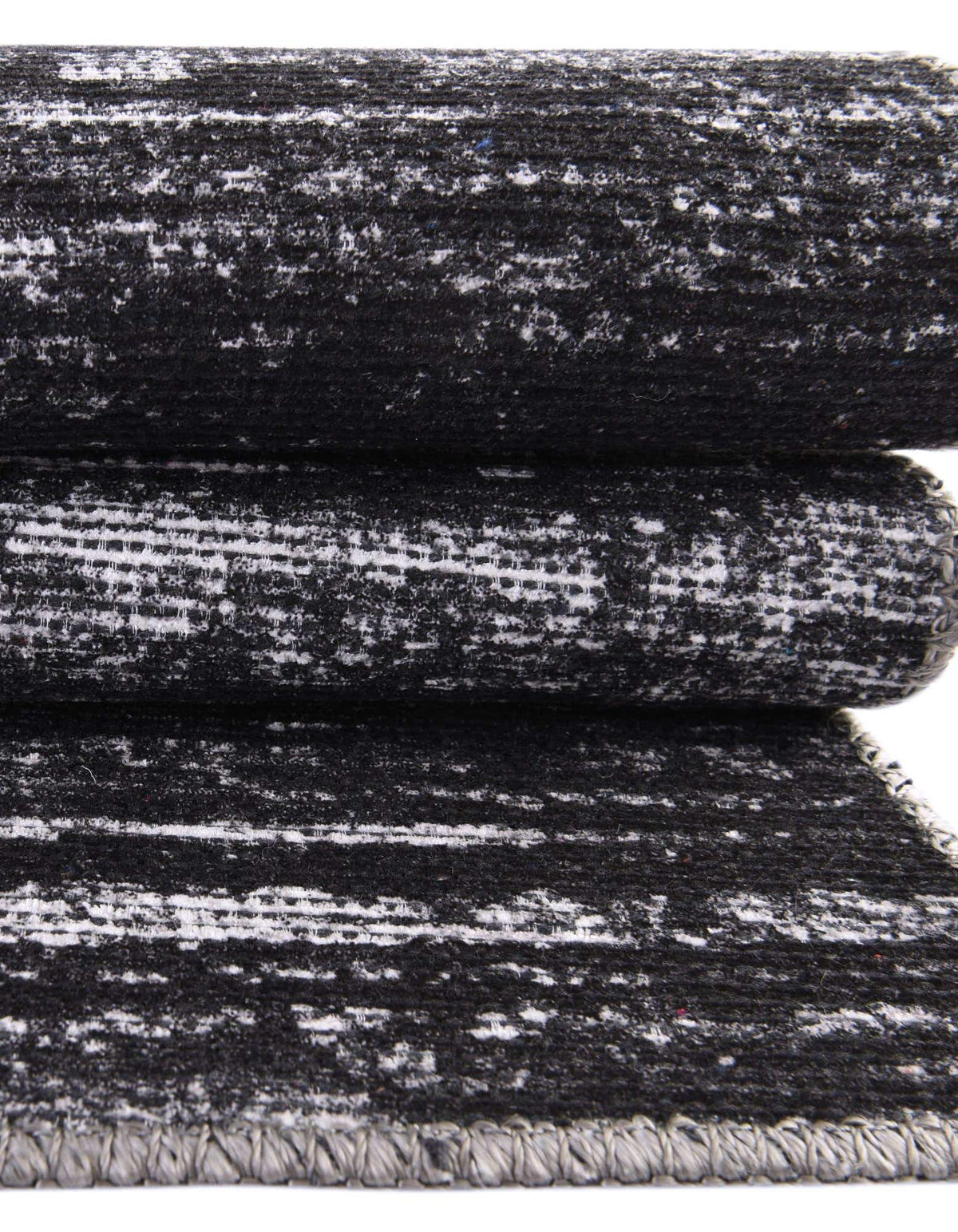 Läufer Teppich Asha in Schwarz von Hadorn™ - Lifestyle Image