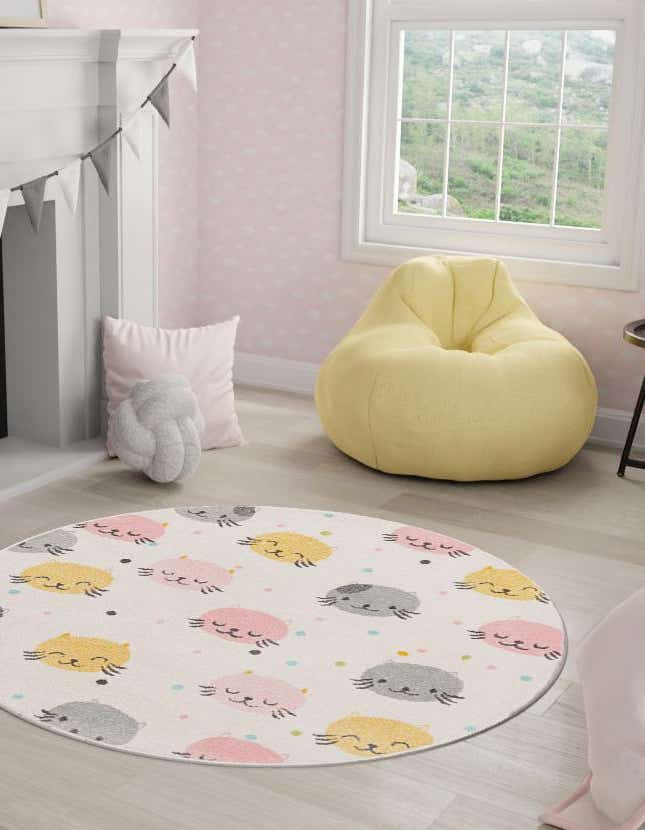 Rund Teppich Whimsy Kids in Elfenbein von Hadorn™ - Lifestyle Image