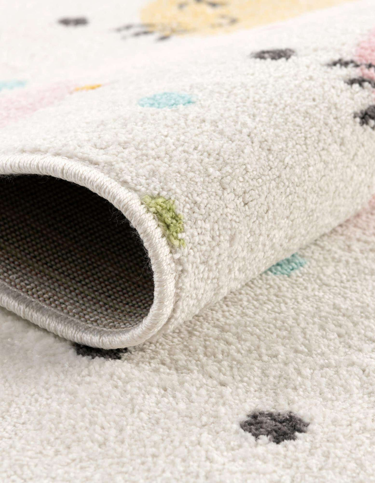 Rund Teppich Whimsy Kids in Elfenbein von Hadorn™ - Lifestyle Image